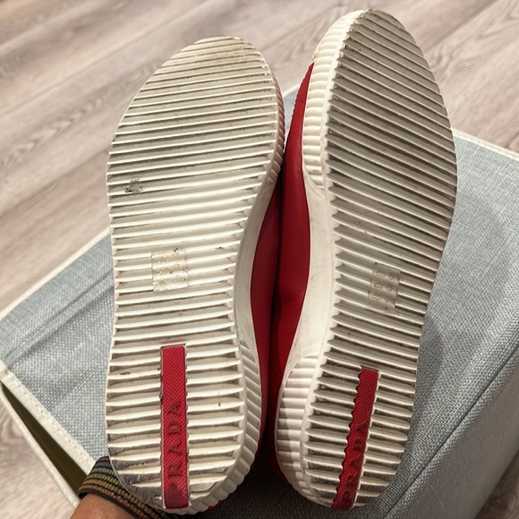 Prada Red Leather low top sneaker - Picture 5 of 5